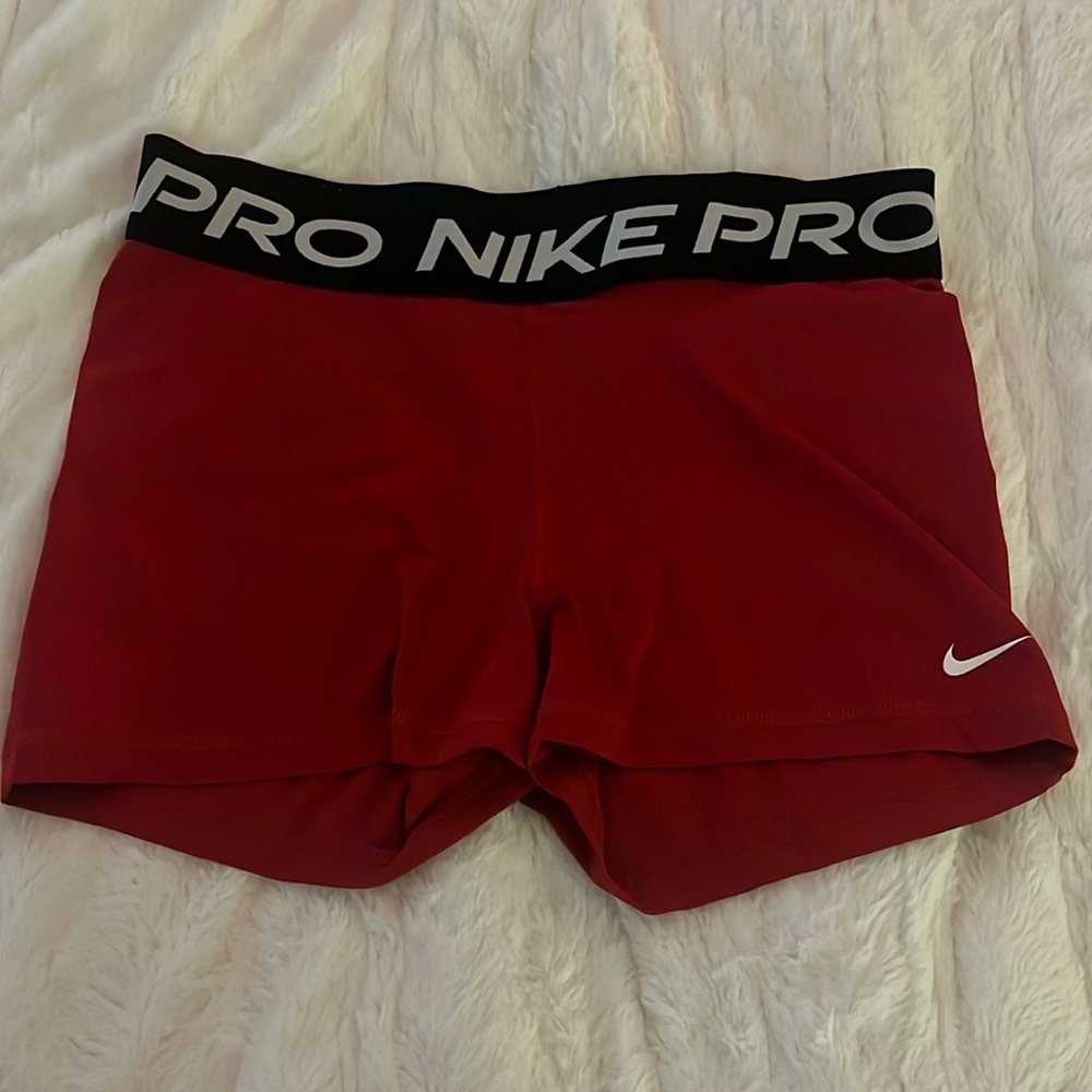 red nike pros